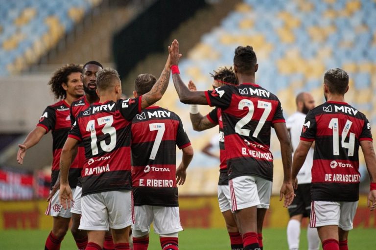 Flamengo vence Volta Redonda e espera o Fluminense na final da Taça Rio