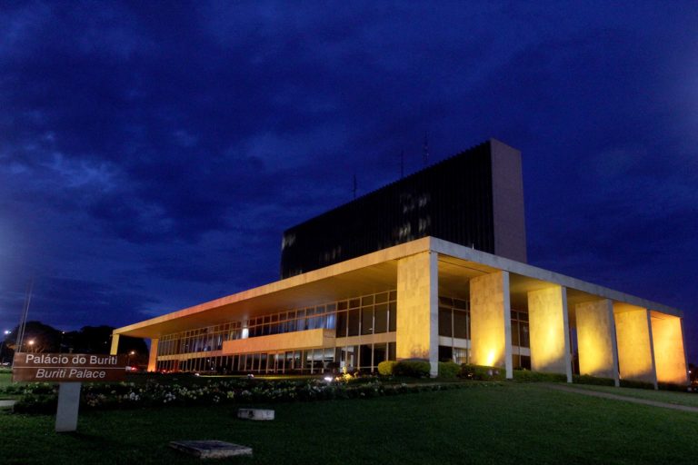CLDF aprova em dois turnos suspensão de prazos de concursos públicos