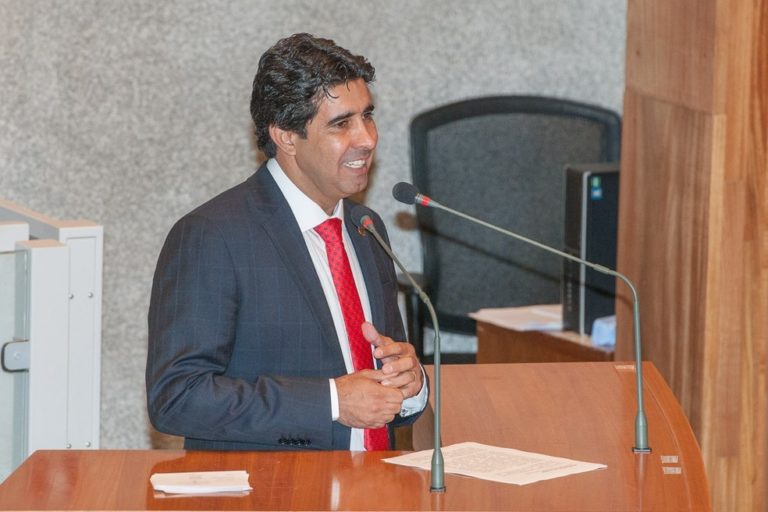 Roosevelt Vilela: Saia justa no deputado. Culpado ou inocente?