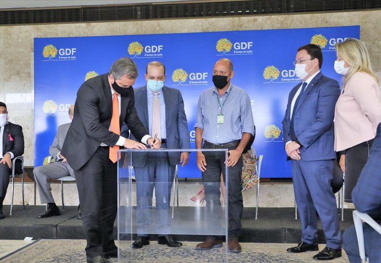 Servidor ganha plano de saúde de presente