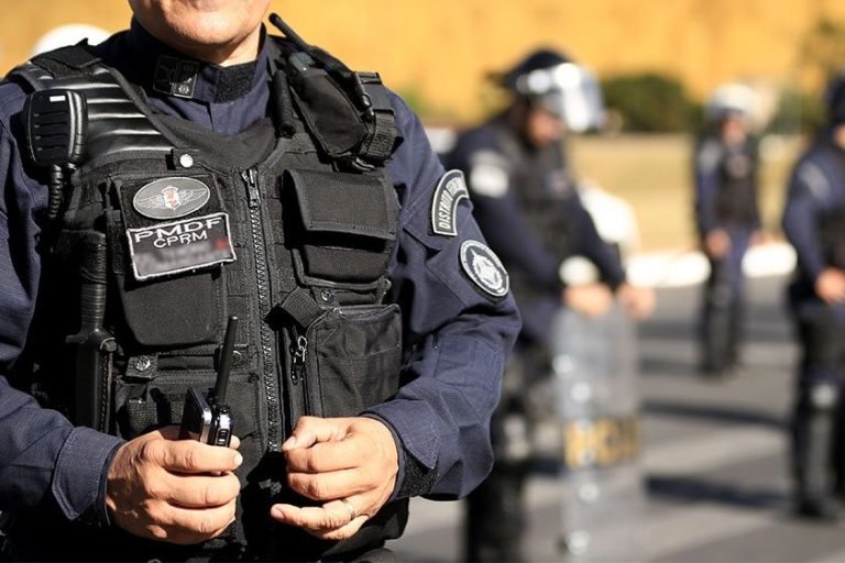 Após compartilharem equipamentos, 16 PMs do DF são infectados pela Covid-19