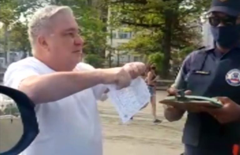 Desembargador é condenado a pagar R$ 20 mil a guarda que humilhou em Santos, SP