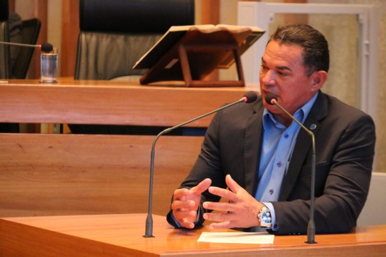 Lei do deputado Hermeto garante ampla divulgação de foragidos no DF