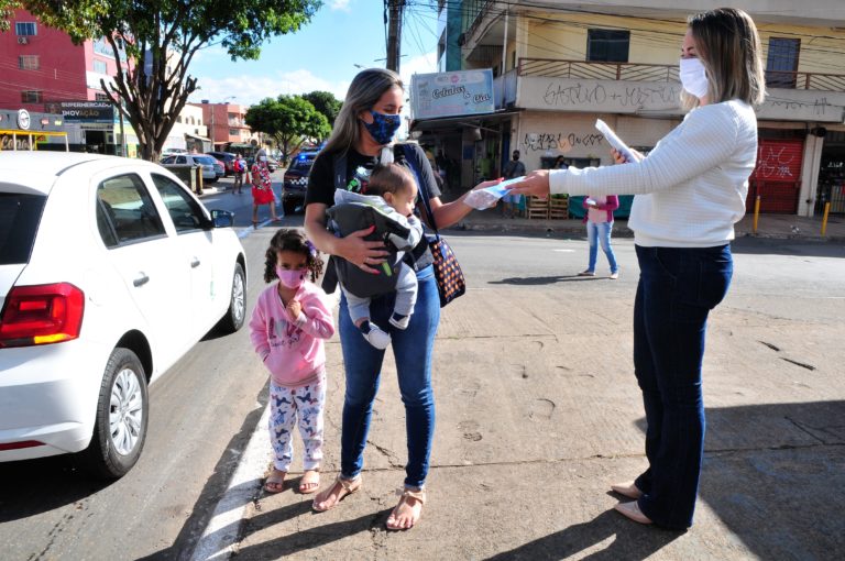 Decretos para proteger a população contra a covid