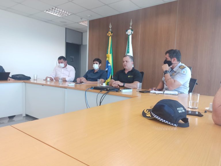 VÍDEO: Autoridades se reúnem para tratar assuntos relacionados à PMDF. Tema principal foi a Redução de Interstícios e a Saúde