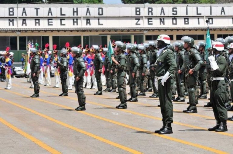 Decreto permite que militar da ativa fique no governo sem restrições