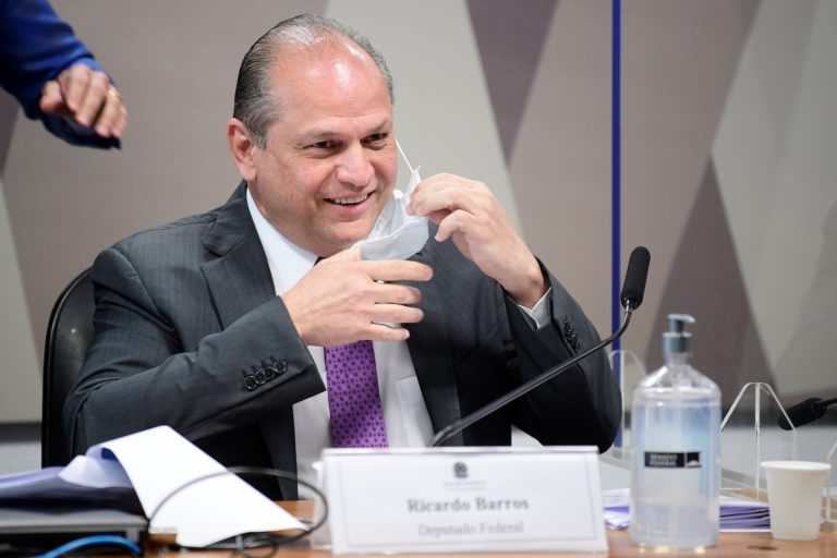 Ricardo Barros acusa CPI de afastar do país vendedores de vacinas