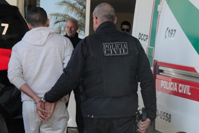 Projeto polêmico sobre autorização para filmar presos será discutido hoje na Câmara