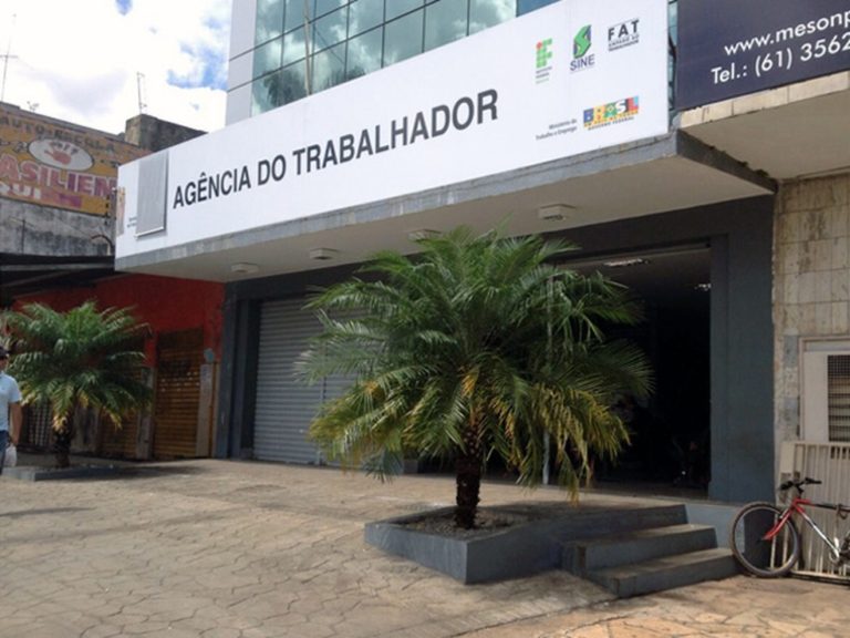 Agência do Trabalhador oferece 351 oportunidades de emprego hoje