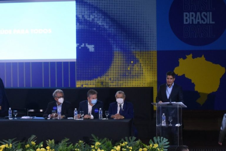 Com voto contra de Onyx Lorenzoni, DEM aprova fusão com PSL