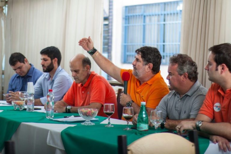 Eleições 2022: Lucas Kontoyanis promete inovar novamente