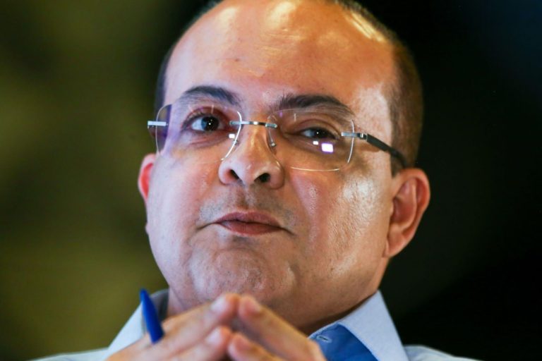 Ibaneis: “Minha veia parlamentar é executiva. Se a população quiser, estarei pronto para a reeleição”