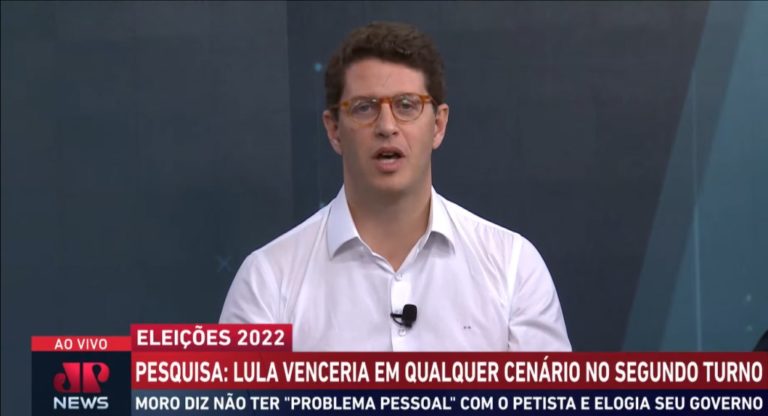 “Vem pra rua Lula”, diz Salles sobre levantamentos que mostram vantagem de Lula