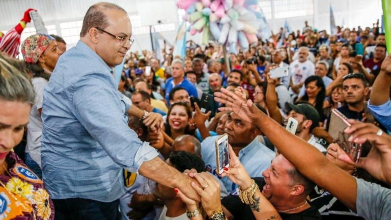 Ibaneis pode quebrar paradigmas e enterrar a velha política do DF