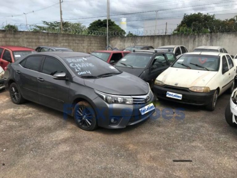 Amanhã (11) é o último dia para visitação do primeiro leilão de veículos do Detran-DF