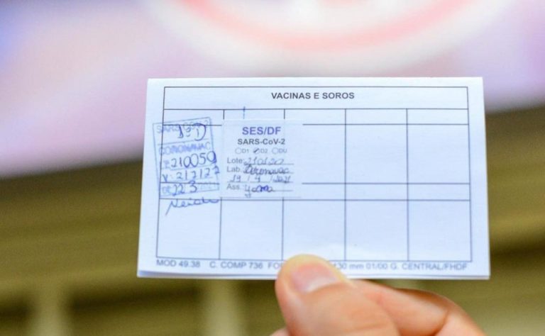 ‘Passaporte da vacina’: donos de bares e restaurantes do DF lançam manifesto pedindo exigência de imunização