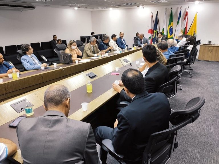 Ibaneis poderá anunciar na próxima semana recomposição salarial da Segurança Pública do DF