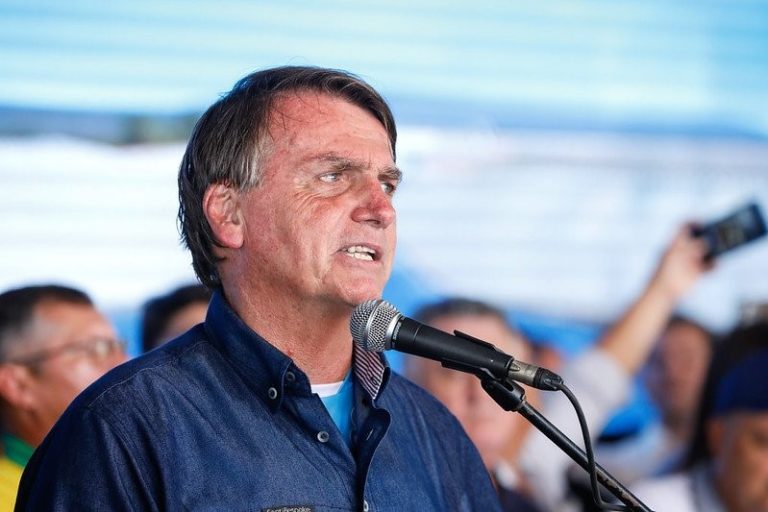 Bolsonaro afirma que Lula irá ‘aprovar aborto pelo Supremo Tribunal Federal’