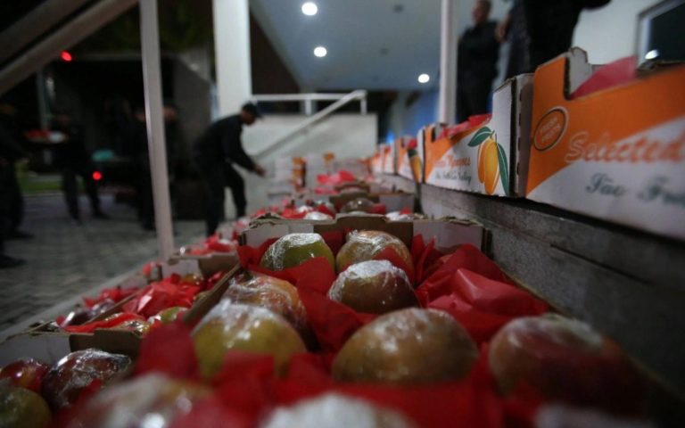 Justiça anula apreensão de cocaína em mangas após entrada de policiais em galpão sem mandado