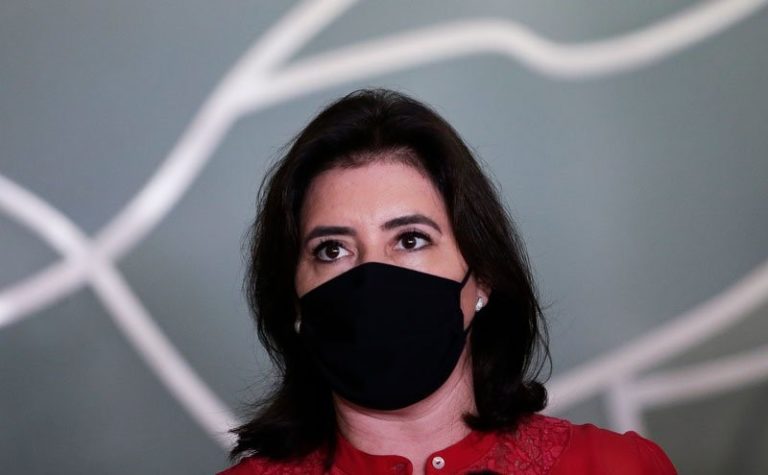 Em jantar com Lula, senadores do MDB descrevem candidatura de Tebet como ‘suicídio político’