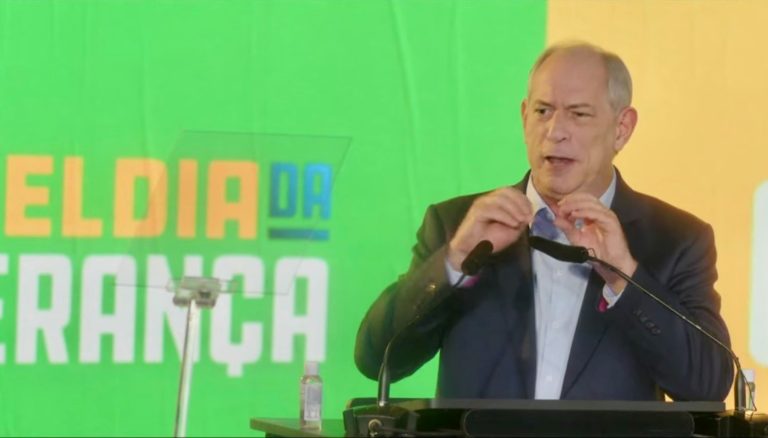 Ciro Gomes xinga dono do restaurante Coco Bambu de ‘vagabundo’ e ‘marginal’