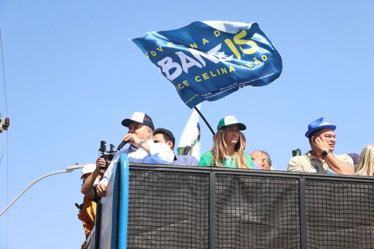 Ibaneis presta contas à Candangolândia e Núcleo Bandeirante em visita às cidades