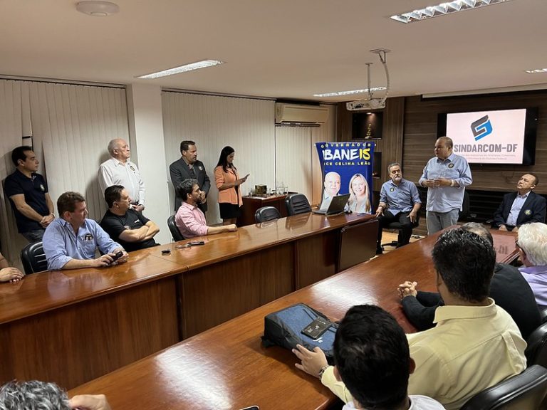 Sindicatos da indústria e de materiais de construção apoiam reeleição de Ibaneis