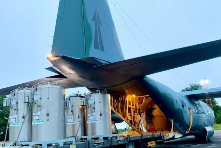 E agora lacradores? A culpa da falta de oxigênio em Manaus não foi do governo federal. Grande imprensa se omitiu