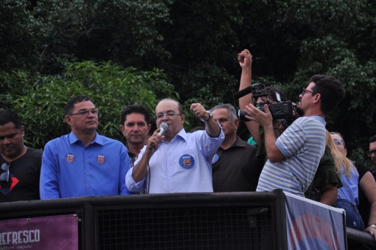 Governador Ibaneis participará do lançamento da campanha do distrital Hermeto (MDB)