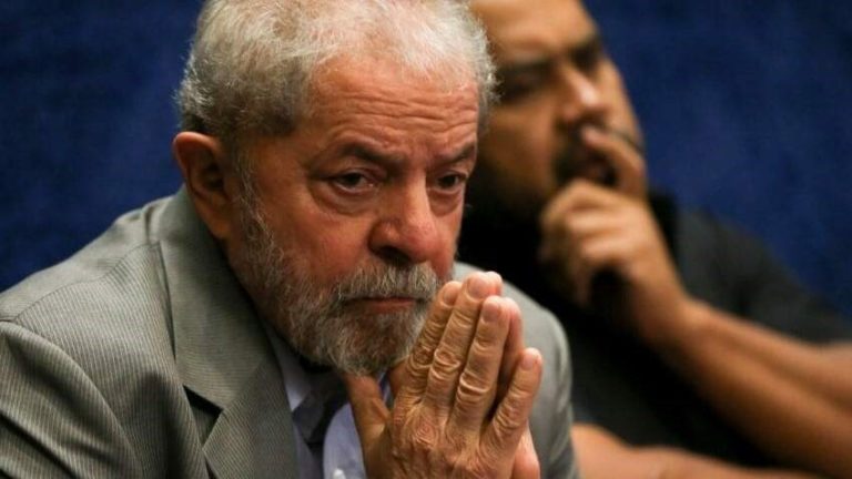 Procuradoria da Fazenda cobra de Lula R$18 milhões em impostos sonegados