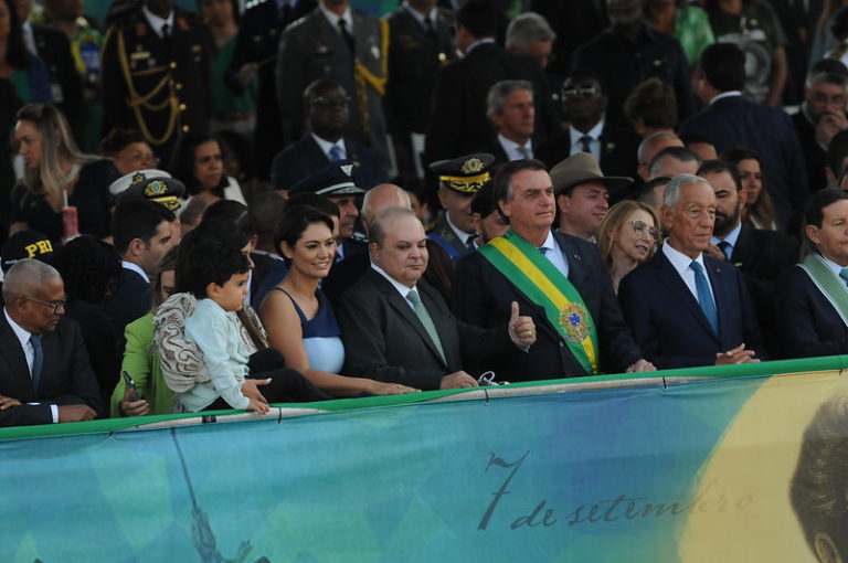 Ibaneis participa da comemoração dos 200 anos da Independência do Brasil