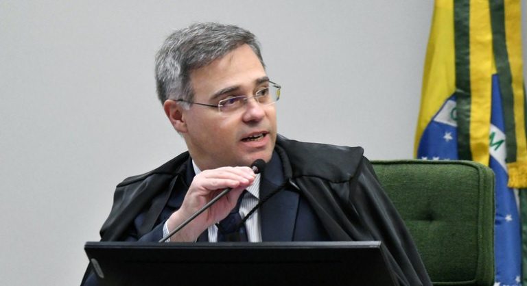 Mendonça e Nunes Marques votam contra suspensão da lei do piso da enfermagem