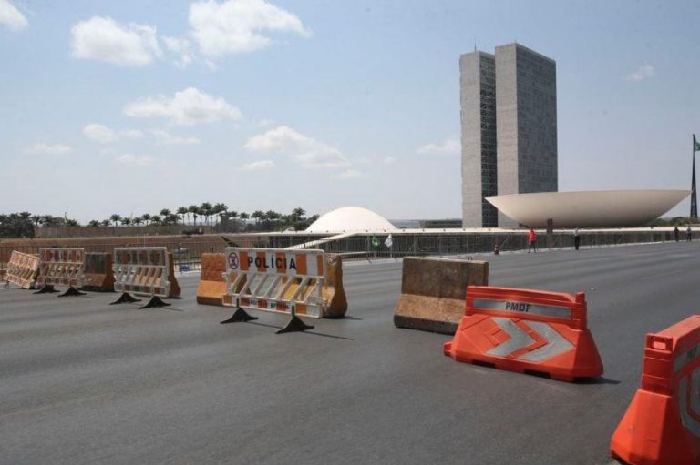 Intervenção na segurança do DF termina nesta terça-feira (31)