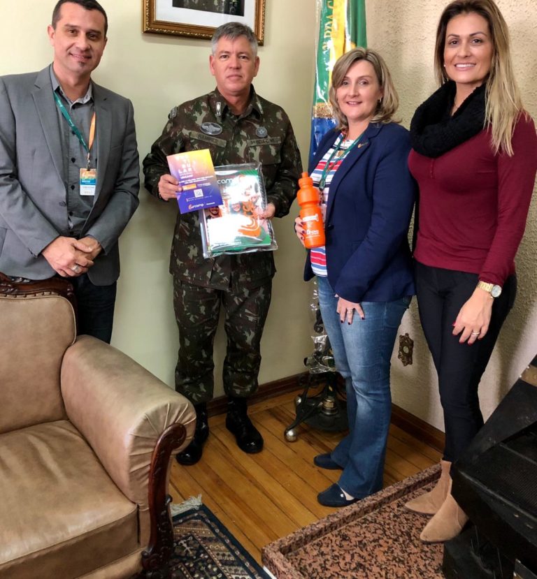 General é nomeado para atualização dos currículos das academias e outras instituições de ensino militares