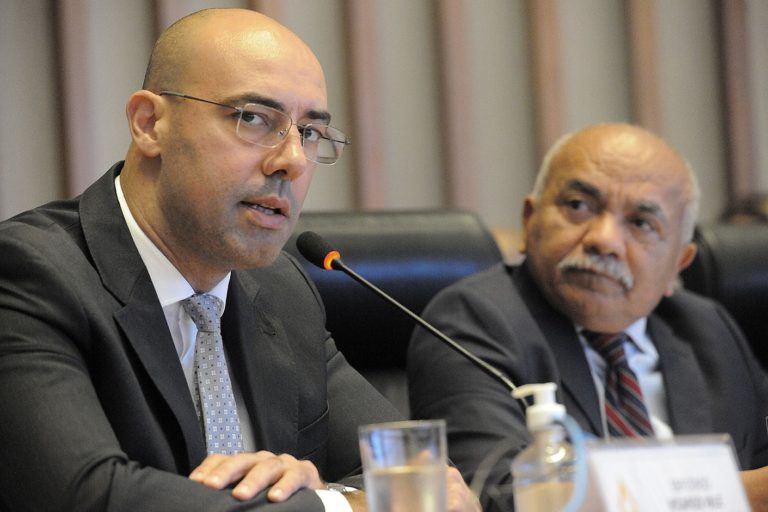 “PMDF não cumpriu atribuições estabelecidas no planejamento”, afirma Fernando Souza Oliveira em depoimento à CPI