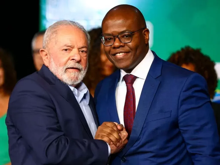 Ministro de Lula defende descriminalização das drogas no Brasil