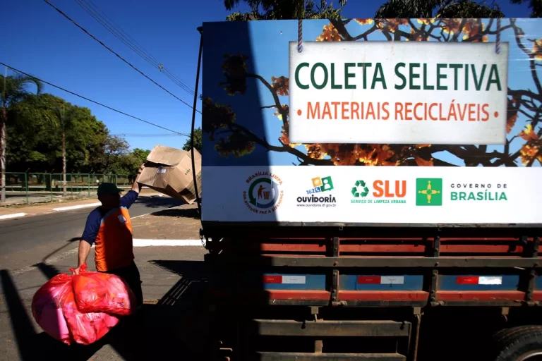 Coleta seletiva cresce 6%, e de resíduos domiciliares diminui 4,4% em 2022