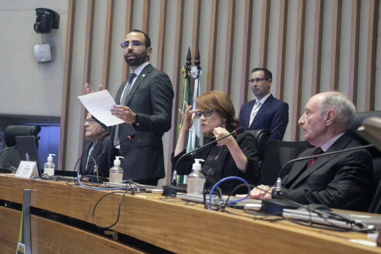 CLDF lança Frente Parlamentar em Defesa do Pagador de Impostos e da Liberdade Econômica