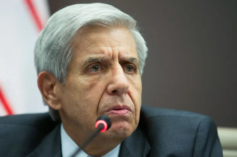 CPMI do 8 de janeiro mira 45 militares, incluindo Heleno e Braga Netto