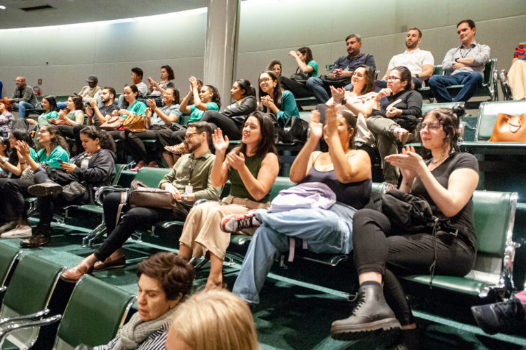 Câmara aprova reajuste de 18% para servidores da Defensoria Pública do DF