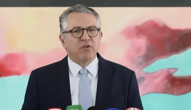 Padilha insiste em prejudicar o DF, mesmo Lula sendo contrário, em relação ao Fundo Constitucional