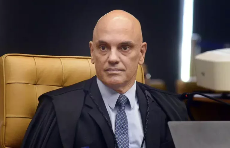Advogados pedem suspeição do ministro Alexandre de Moraes