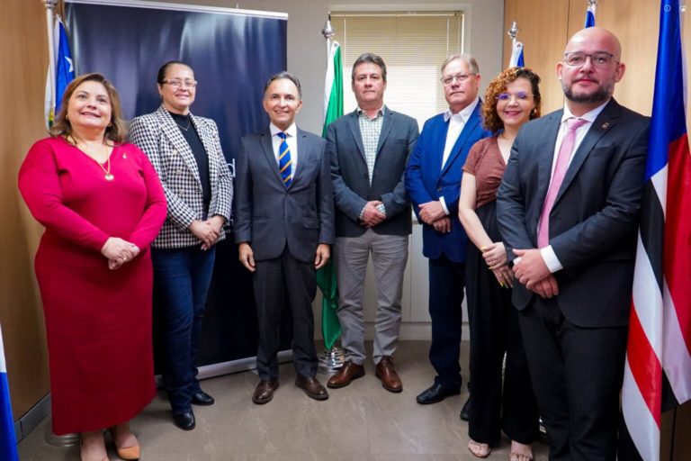 DF e seis estados assinam a Carta de Brasília pela Saúde