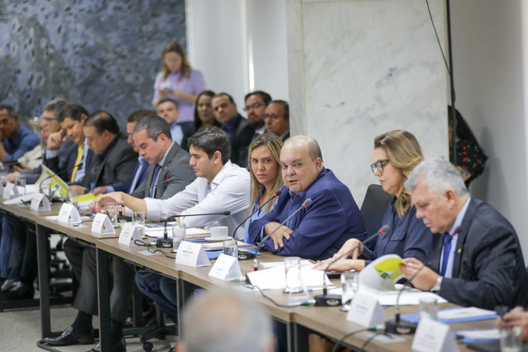 Investimentos no DF são discutidos por Ibaneis em reunião com a Bancada Federal do DF