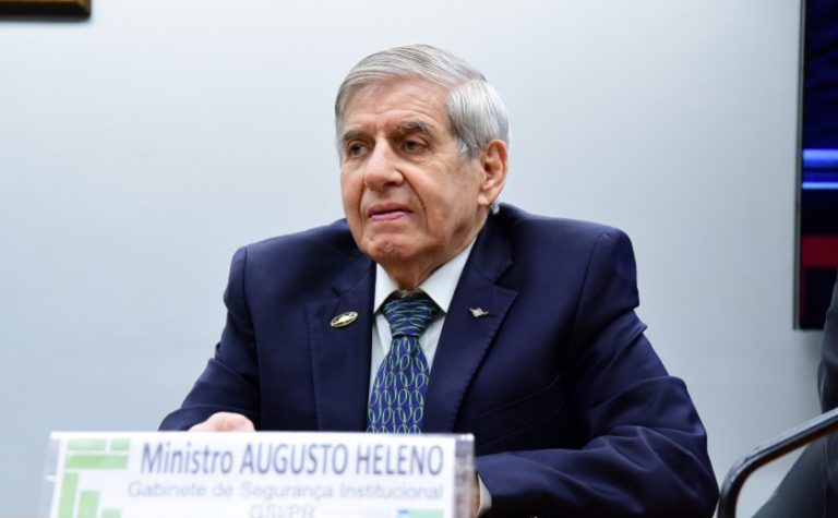 CPMI do 8 de Janeiro intensifica investigação sobre militares ligados a Bolsonaro