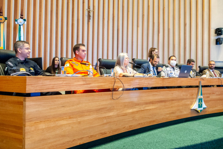 CLDF lança Frente Parlamentar em Defesa das Escolas Cívico-Militares