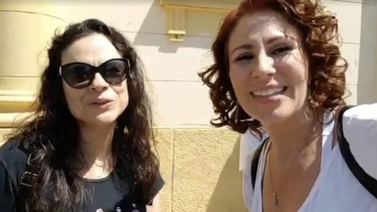 Briga de “cachorro grande” na internet: Zambelli X Janaína Pascoal