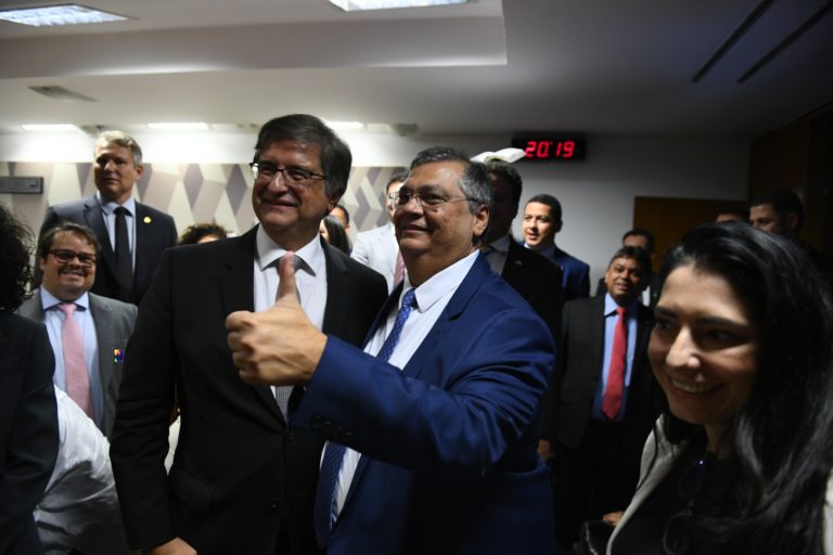 Após 10 horas de sabatina, CCJ aprova Flavio Dino e Paulo Gonet