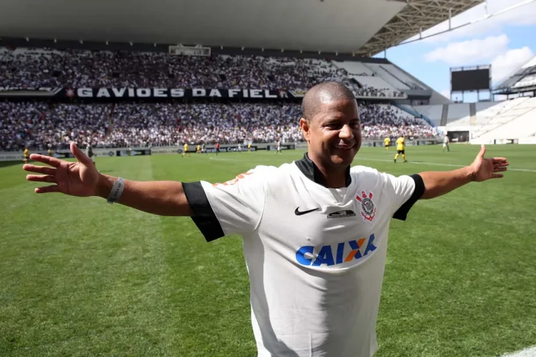 Marcelinho Carioca está desaparecido