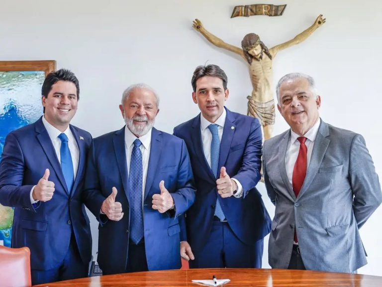 Lula reajusta diárias de viagem de ministros e servidores